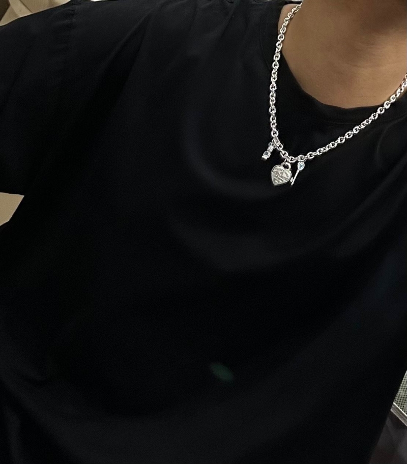 T*f*ny necklaces